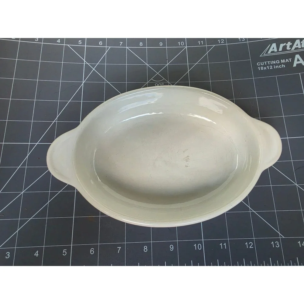 Vintage Japan Ceramic Oval Au Gratin Baking Dish Fluted White Stoneware 9 inch